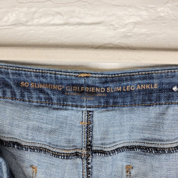 So Slimming By Chico's Women's Size 14 Jeans Girlfriend Slim Leg Ankle - Picture 3 of 5